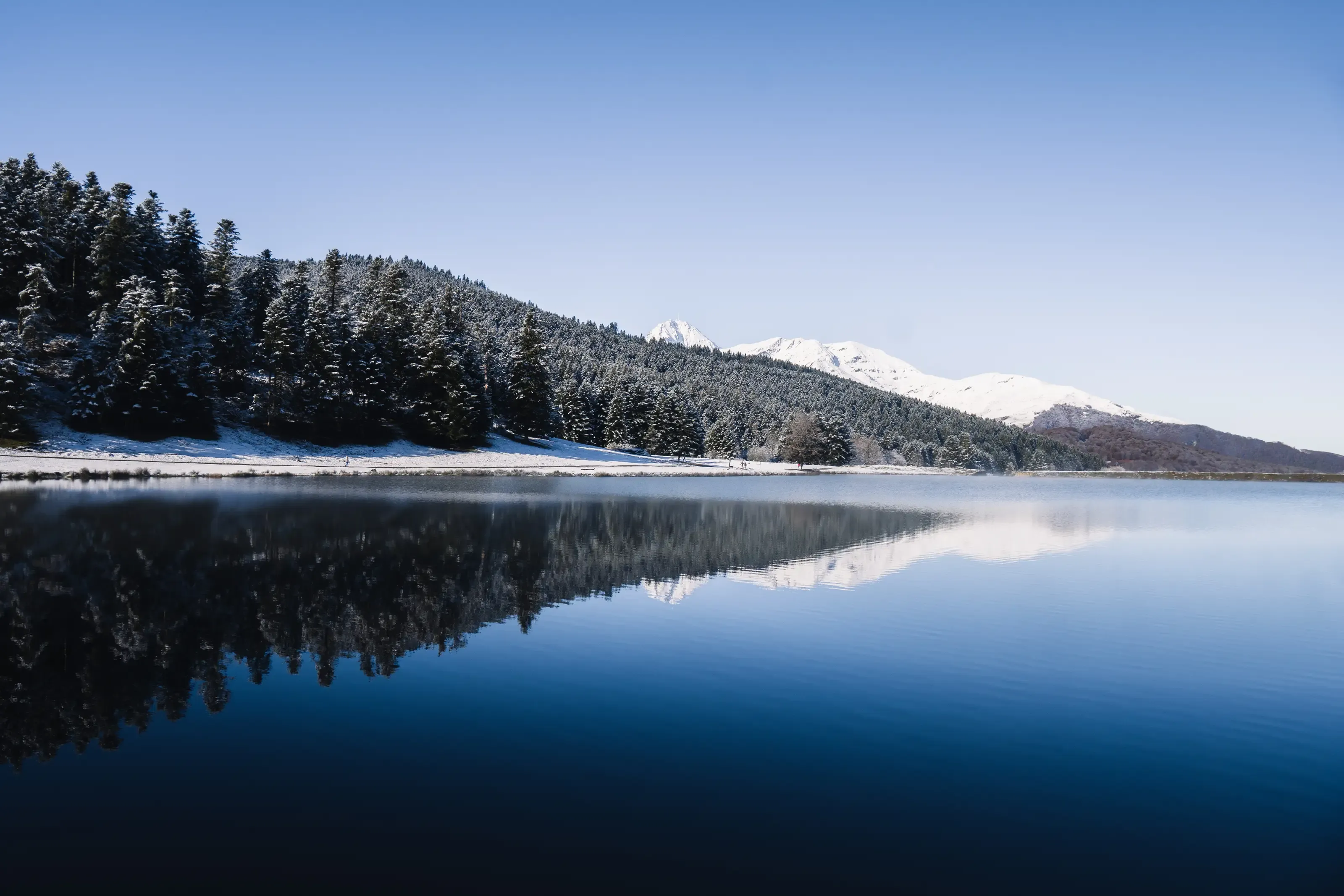 Lac de Payolle enneigé